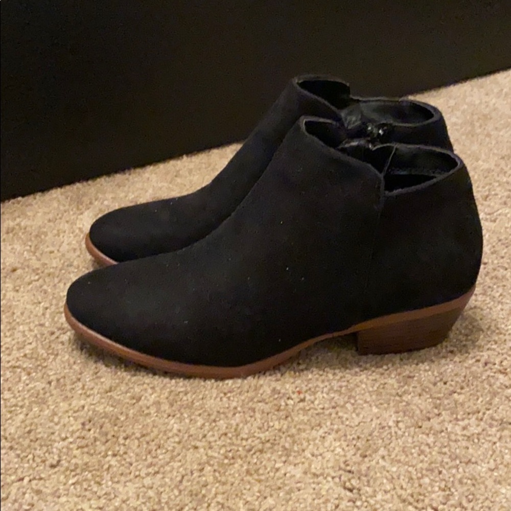 Ankle booties